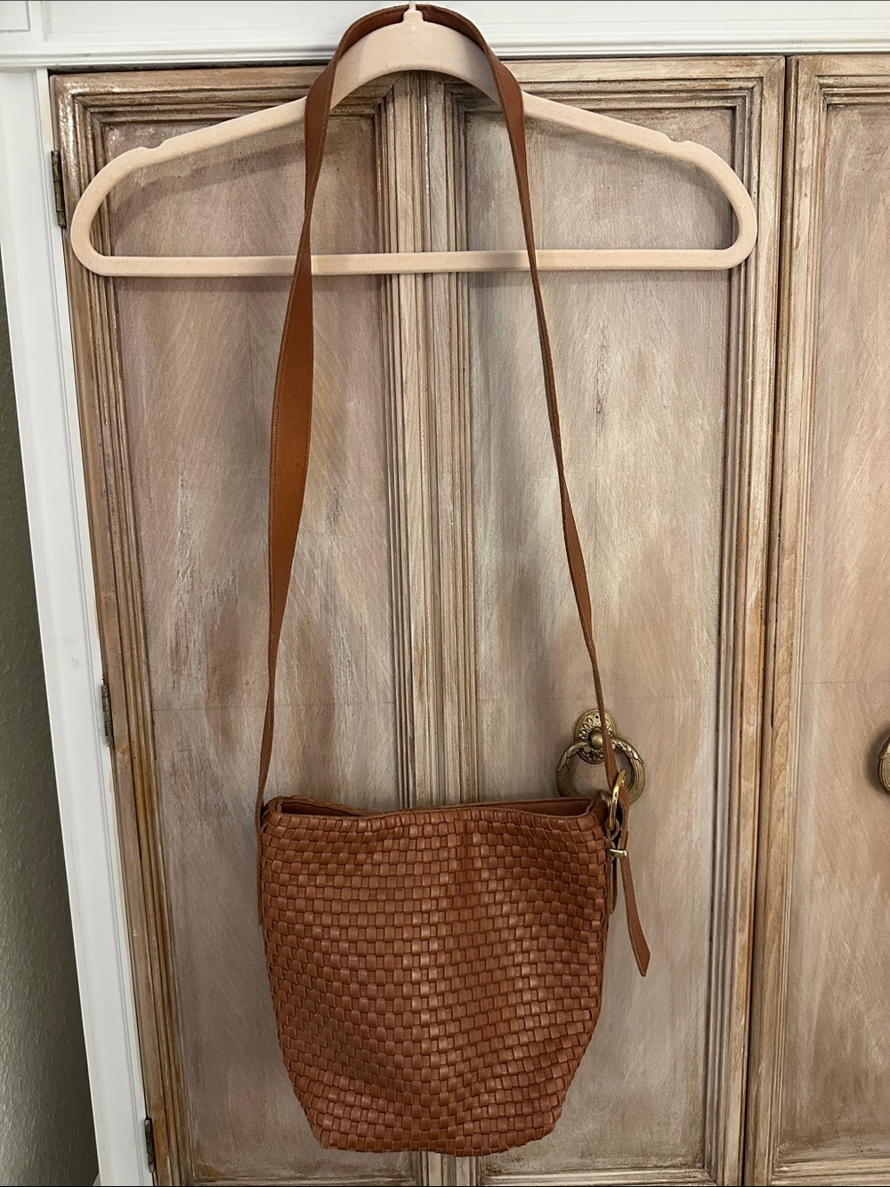 Madewell Woven Leather Shoulder Bag in Cognac Brown